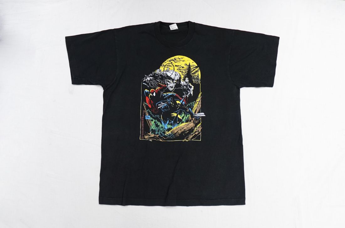 Tシャツ