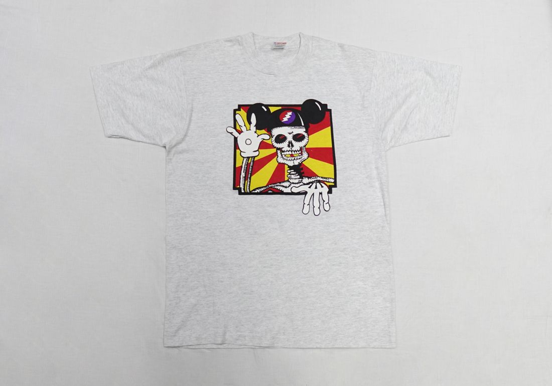 Tシャツ